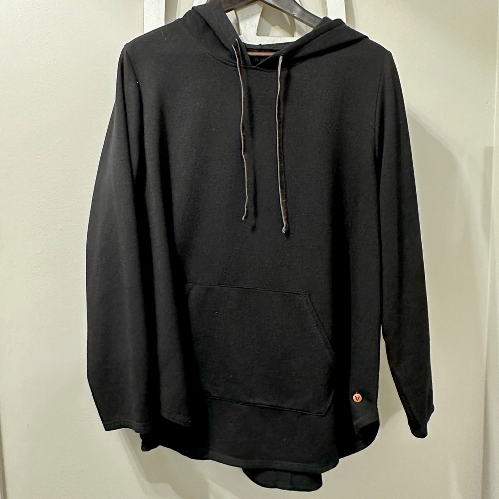 Livi Hoodie